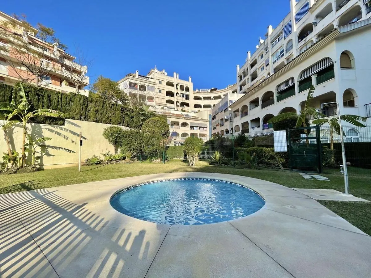 Casa Luna Golf Beach Torrequebrada Parking FREE Benalmádena 0*,  España